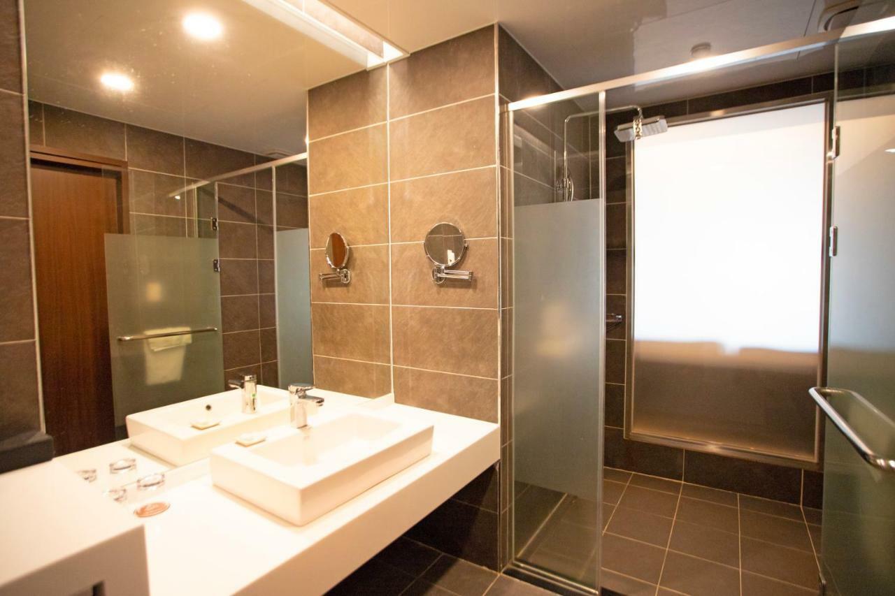 The Qube Resort Jeju Seogwipo Zewnętrze zdjęcie