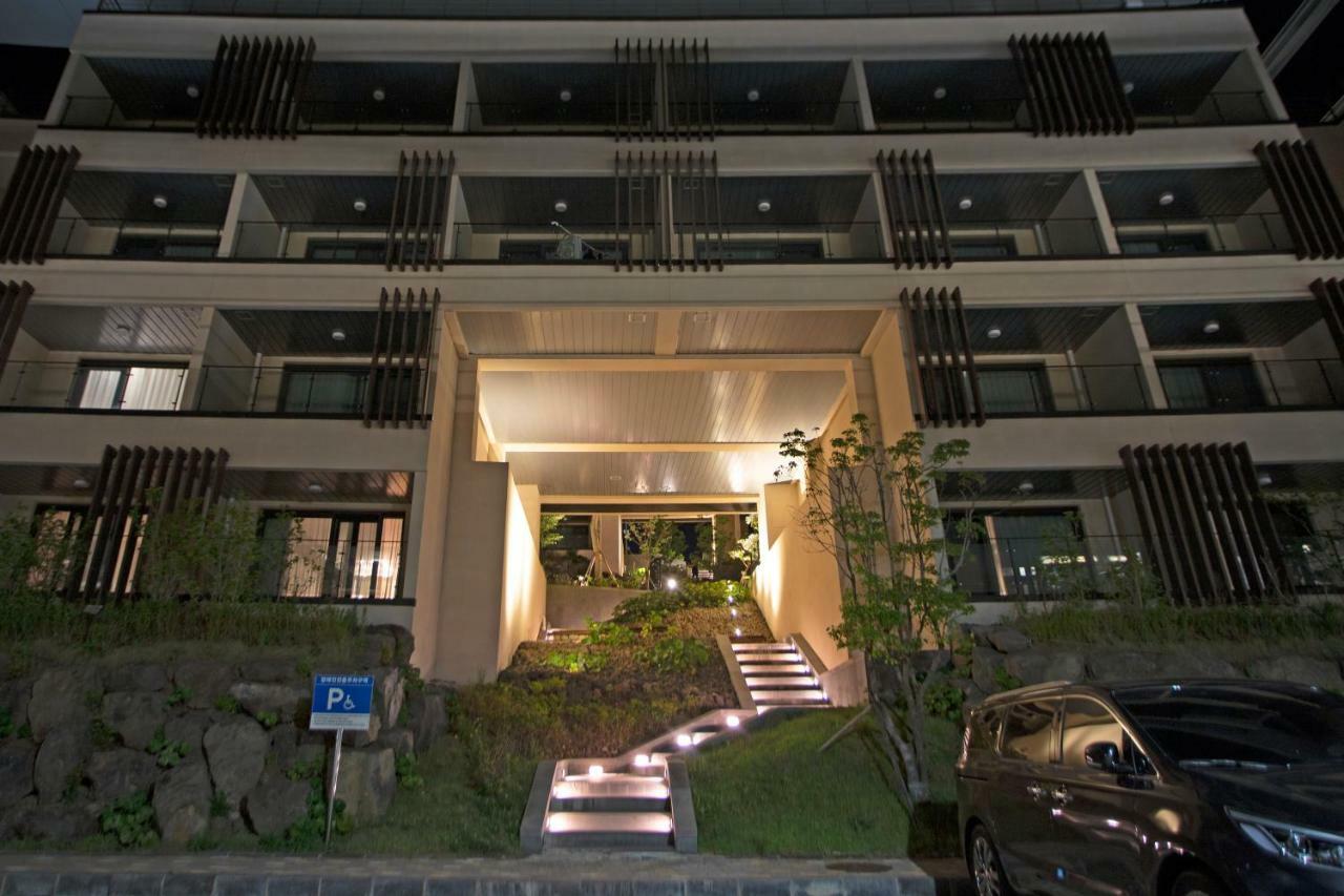 The Qube Resort Jeju Seogwipo Zewnętrze zdjęcie